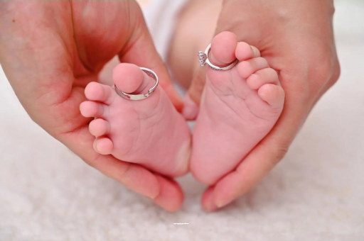 汶上宝宝睡觉频繁惊吓举手 汶上宝宝睡觉频繁惊吓举手